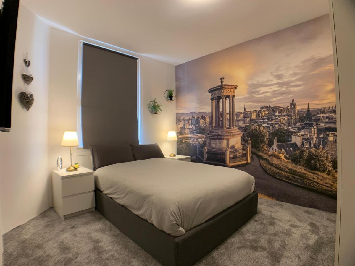 Maria- Bright And Modern City Center Apartment . Edimburgo Esterno foto