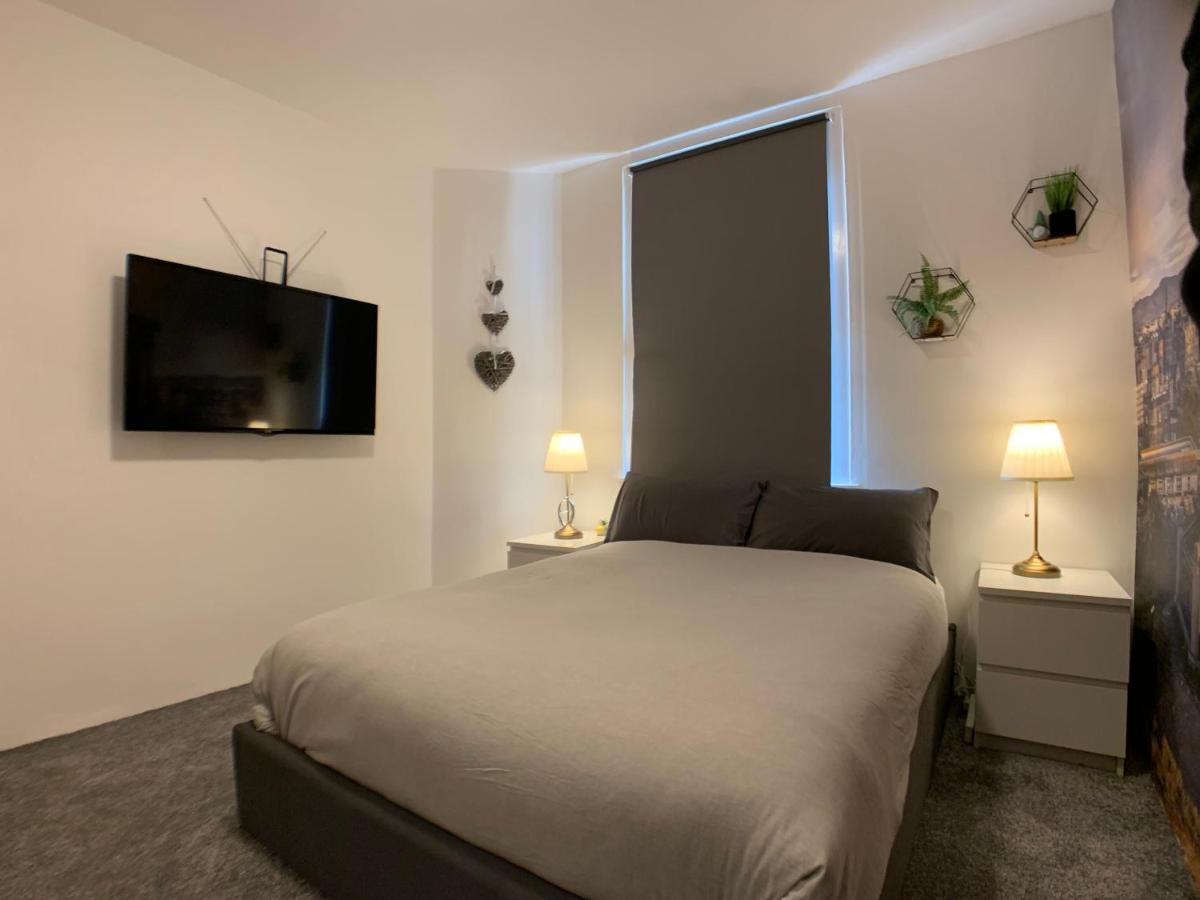 Maria- Bright And Modern City Center Apartment . Edimburgo Esterno foto